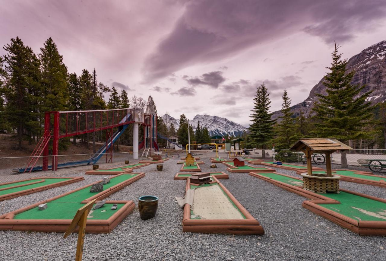 David Thompson Resort Cline River 외부 사진